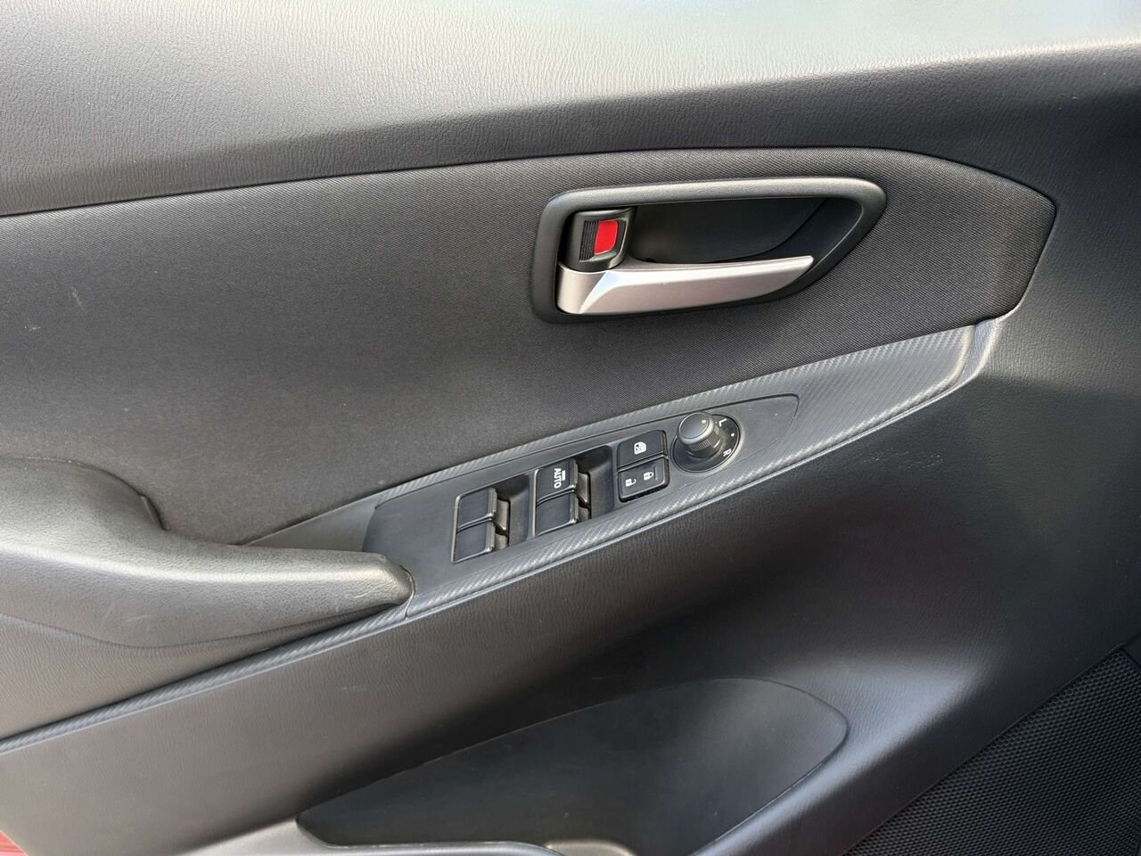 2020 Toyota Yaris Red Gatineau - photo #10