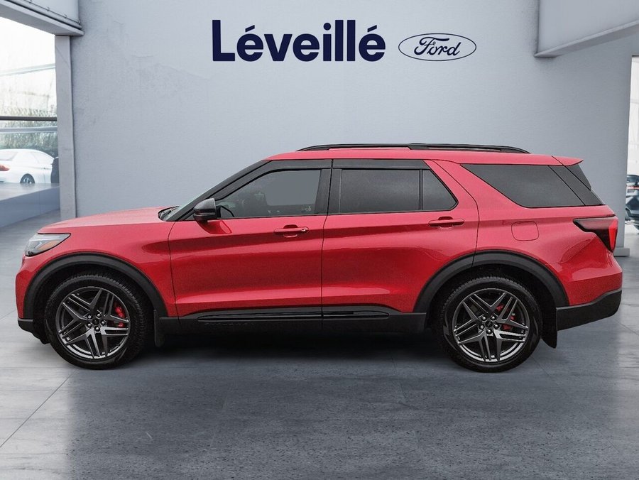 Ford Explorer ST 4RM ** TOIT PANO ** ENTREE SANS CLE ** BAS KILO ** CARFAX CLEAN ** 2026 Rouge
