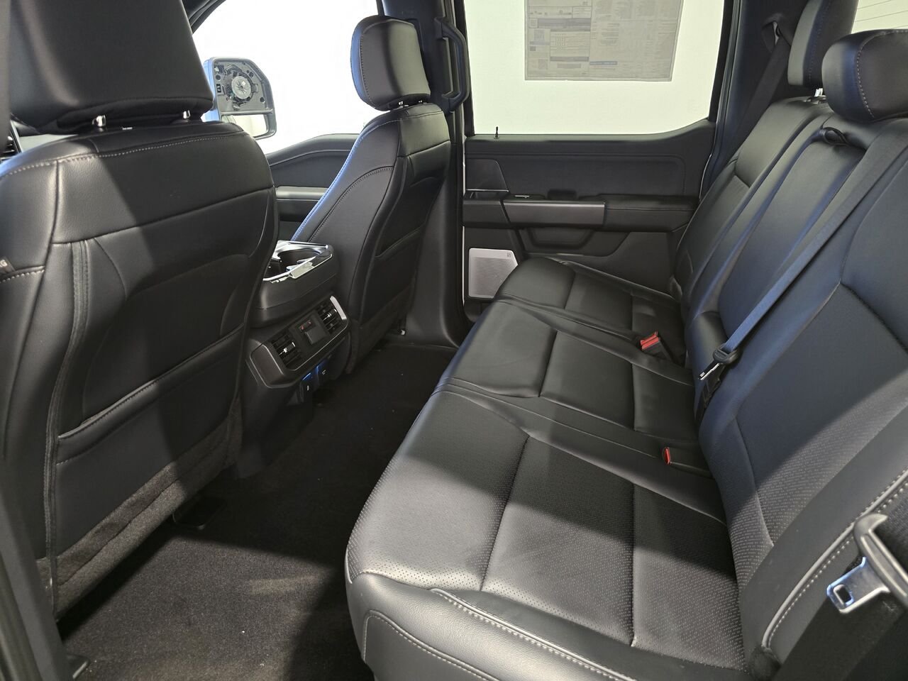 Ford F-150 2026 Blanc astral métallisé trois couches Châteauguay - photo #7