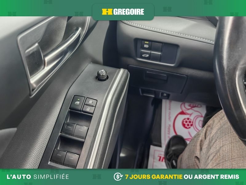 2020 Toyota Highlander Red Blainville - photo #19
