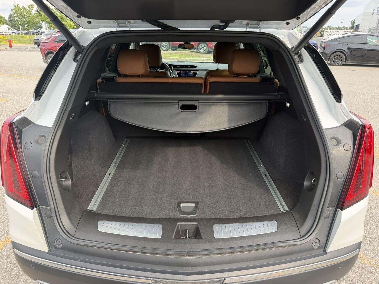 2024 Cadillac XT5 PREMIUM LUXURY AWD FINANCEMENT À PARTIR 3.99% White Laval - photo #17