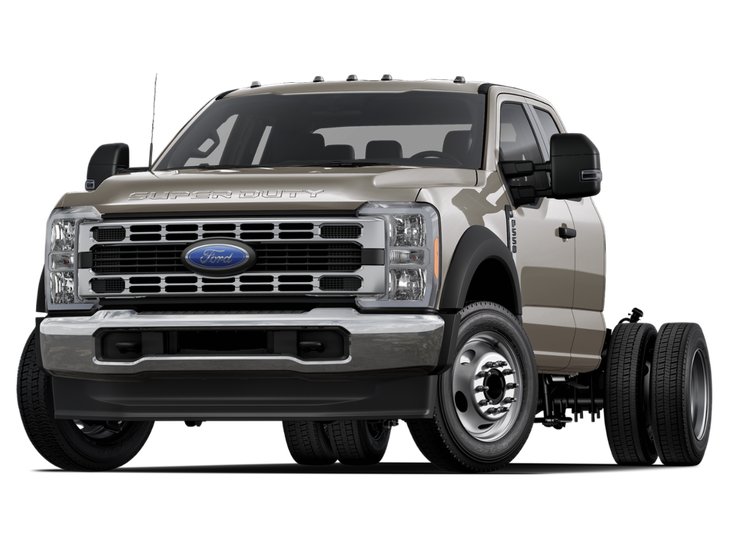 2026 Ford Super Duty F-550 DRW Châssis-cabines XLT