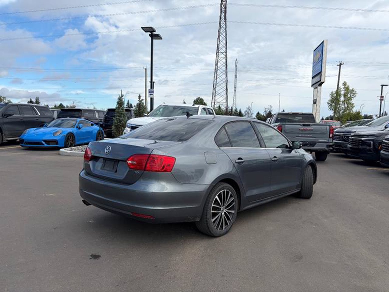 2013 Volkswagen Jetta Sedan 4dr 2.0T TDI DSG Highline Grey Sherwood Park - photo #4