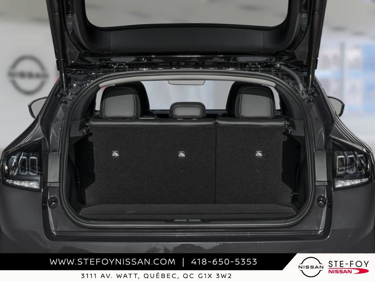 2026 NISSAN LEAF Red Metallic/Black Ste-Foy - photo #5