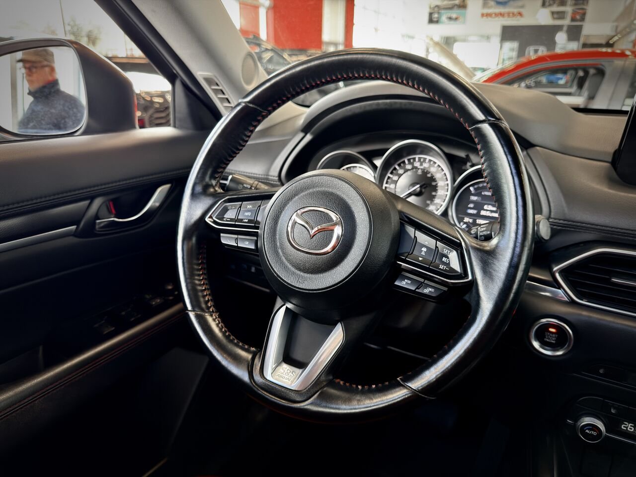 2021 Mazda CX-5 Black Notre-Dame-des-Prairies - photo #20