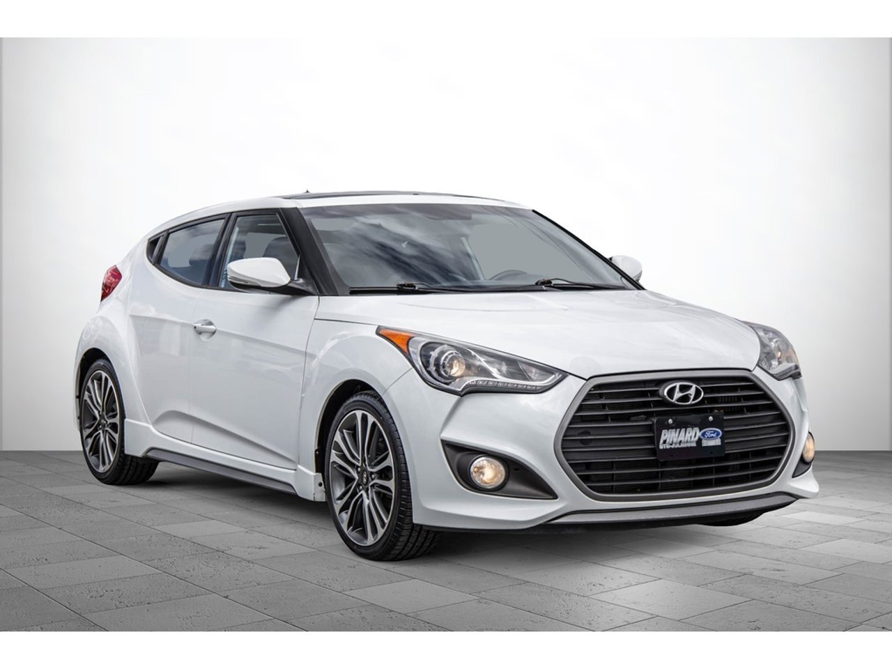 Hyundai Veloster 2019 Blanc Sainte-Julienne - photo #1