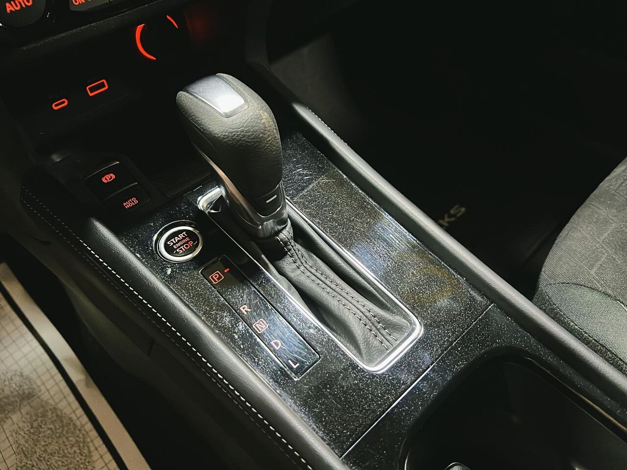 Nissan Kicks SV TA 2024 Noir Québec - photo #14