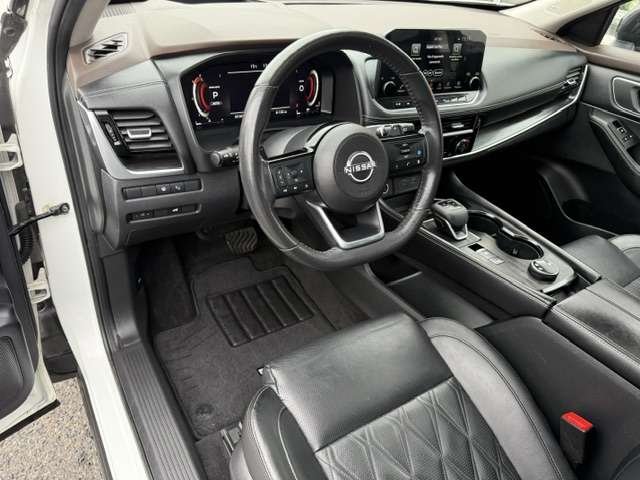 Nissan Rogue 2023 Blanc Saint-Basile-le-Grand - photo #7