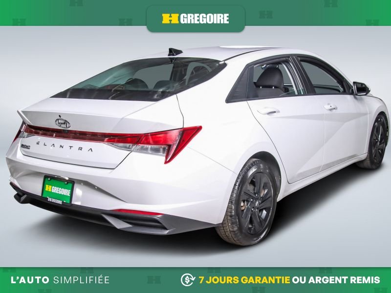 Hyundai Elantra 2022 Blanc Saint-Eustache - photo #7