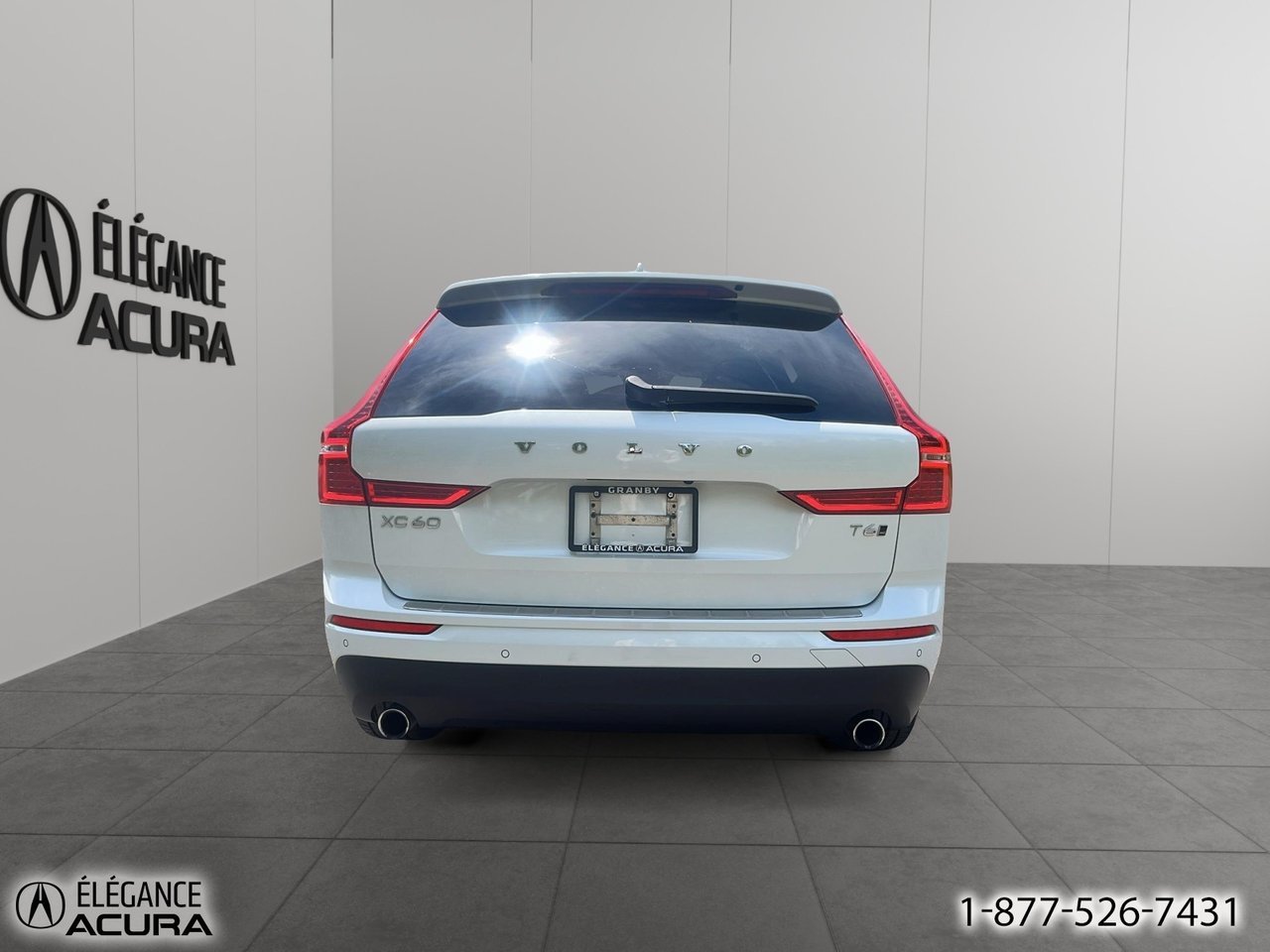 Volvo XC60 Momentum | A8910 2018 Blanc Granby - photo #5