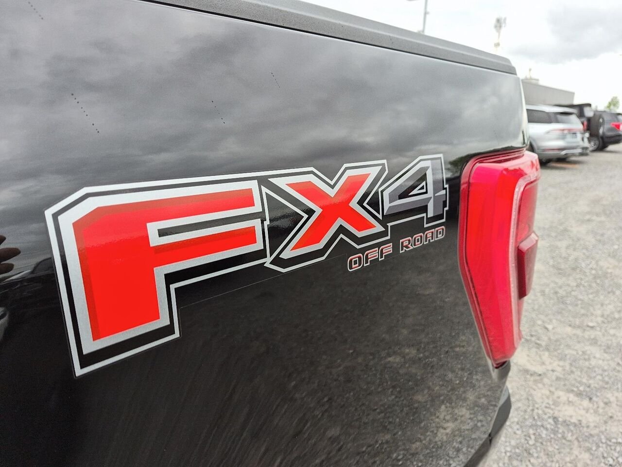 Ford F-150 2022 Noir Saint-Jérôme - photo #7