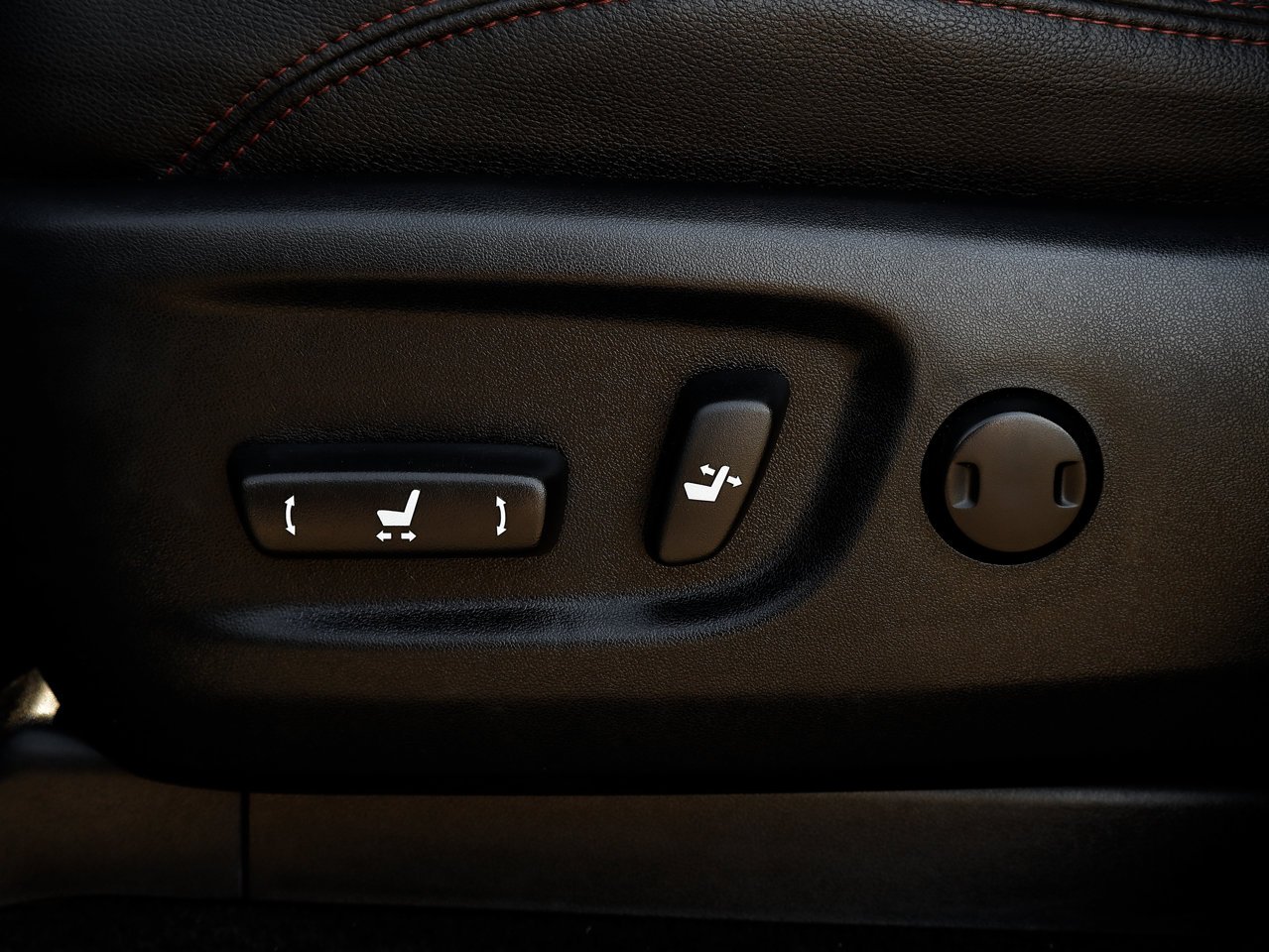 2021 Toyota 4Runner 4WD Black Sherwood Park - photo #19