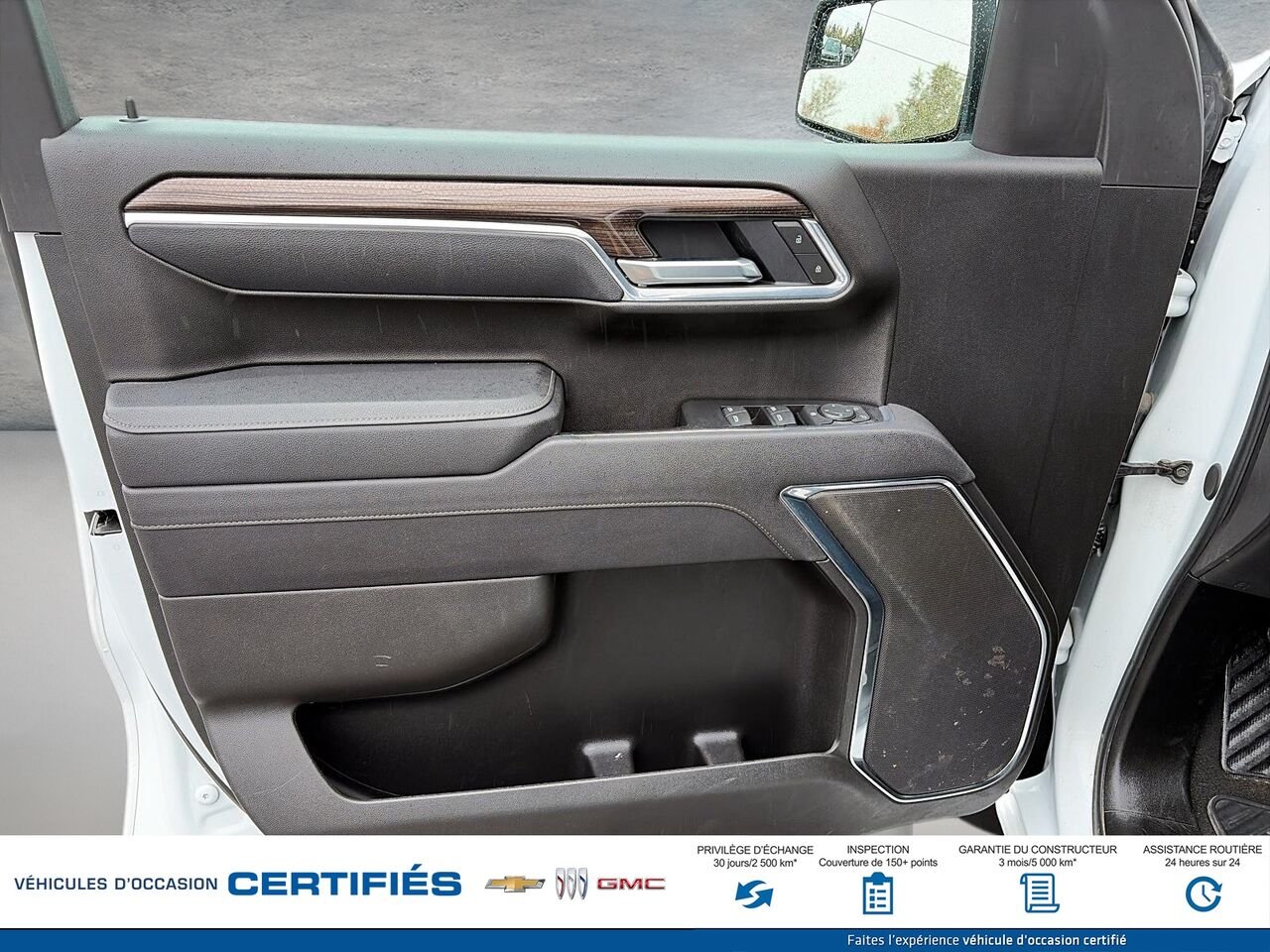2025 CHEVROLET SILVERADO LT cabine multiplace 4RM 157 po White Montmagny - photo #9