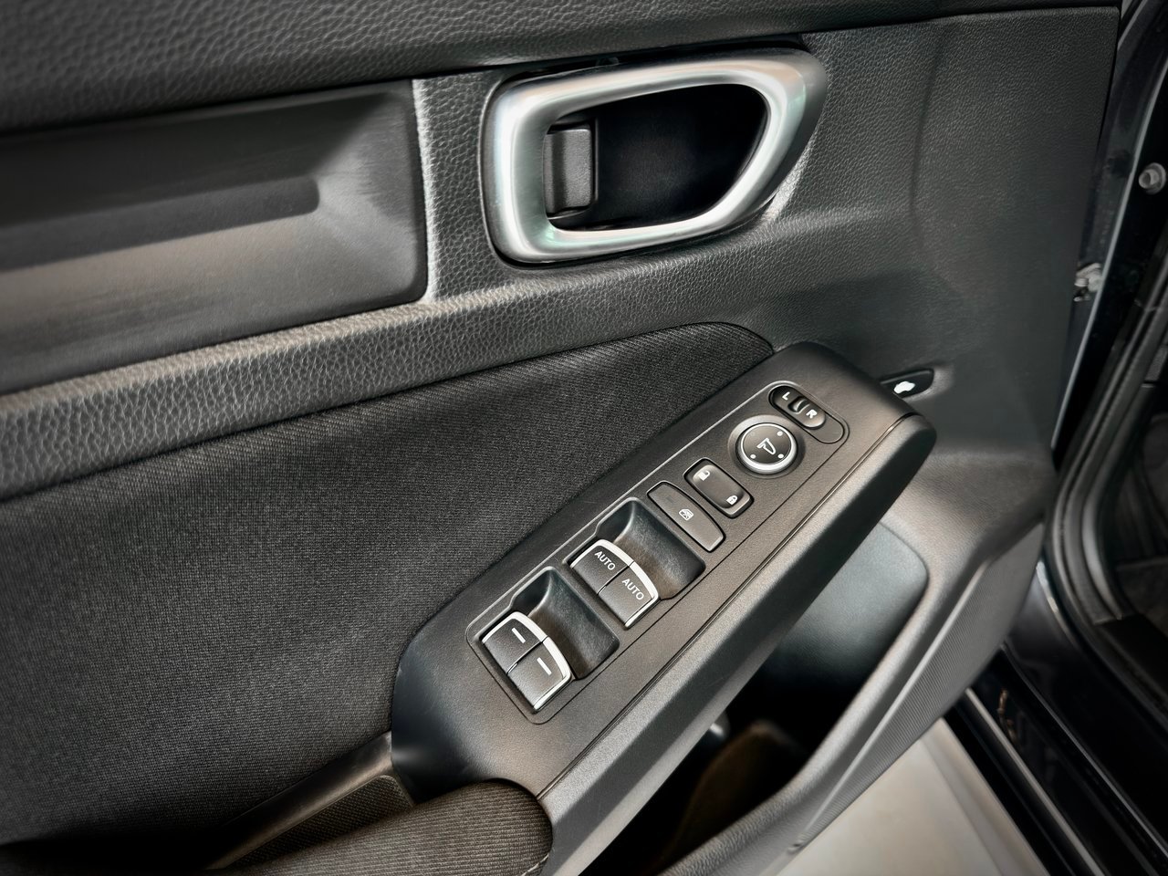 2023 Honda Civic Sedan gray Notre-Dame-des-Prairies - photo #30
