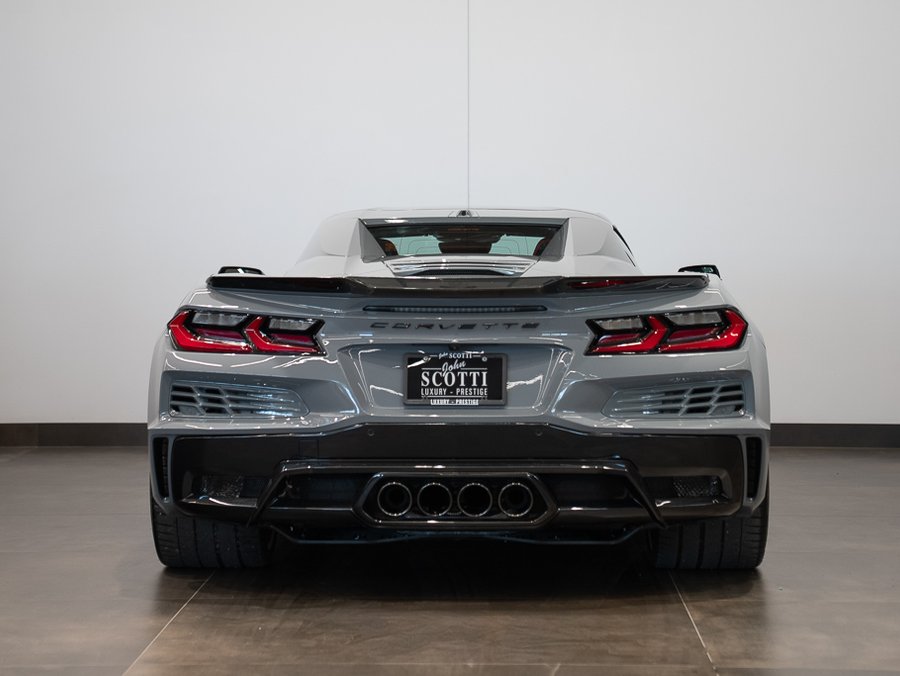 Chevrolet Corvette 2024 2024 Gris