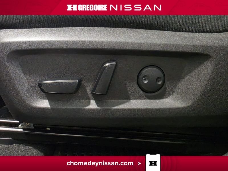 Nissan Rogue CL7308 | SV Moonroof * AWD *Carplay * Bancs Chauffants 2023 Beige Laval - photo #16