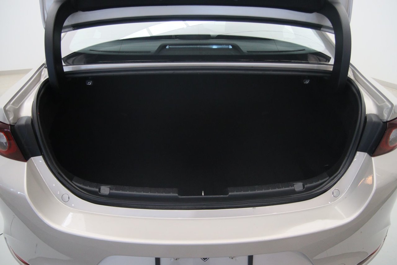 Mazda Mazda3 GS 2022 Gris Baie-Comeau - photo #17