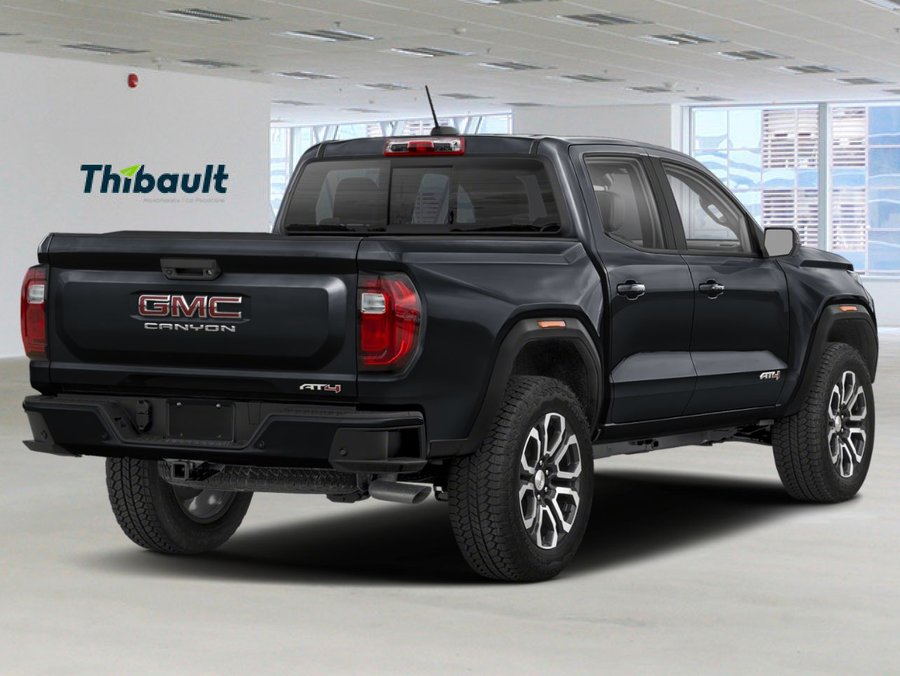 GMC Canyon AT4 cabine multiplace 4RM 2026 NOIR ONYX