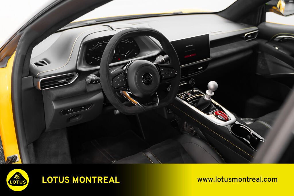 Lotus Emira V6 Coupe 2025 Jaune Kirkland - photo #18