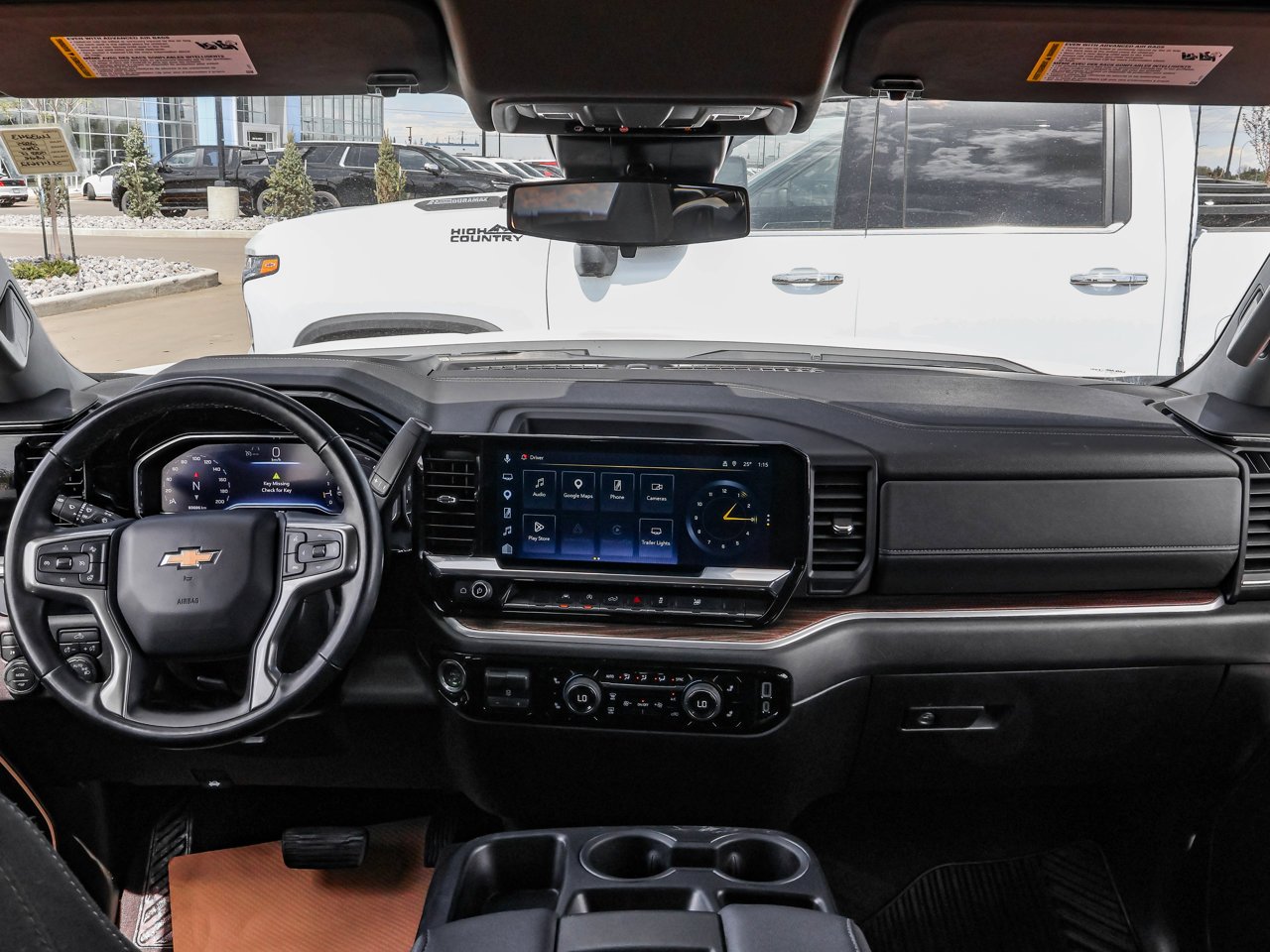 2025 Chevrolet Silverado 1500 4WD Crew Cab 147 LT White Sherwood Park - photo #16