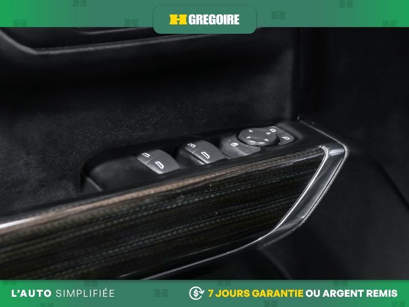 Chevrolet Silverado 2022 Noir Saint-Eustache - photo #13