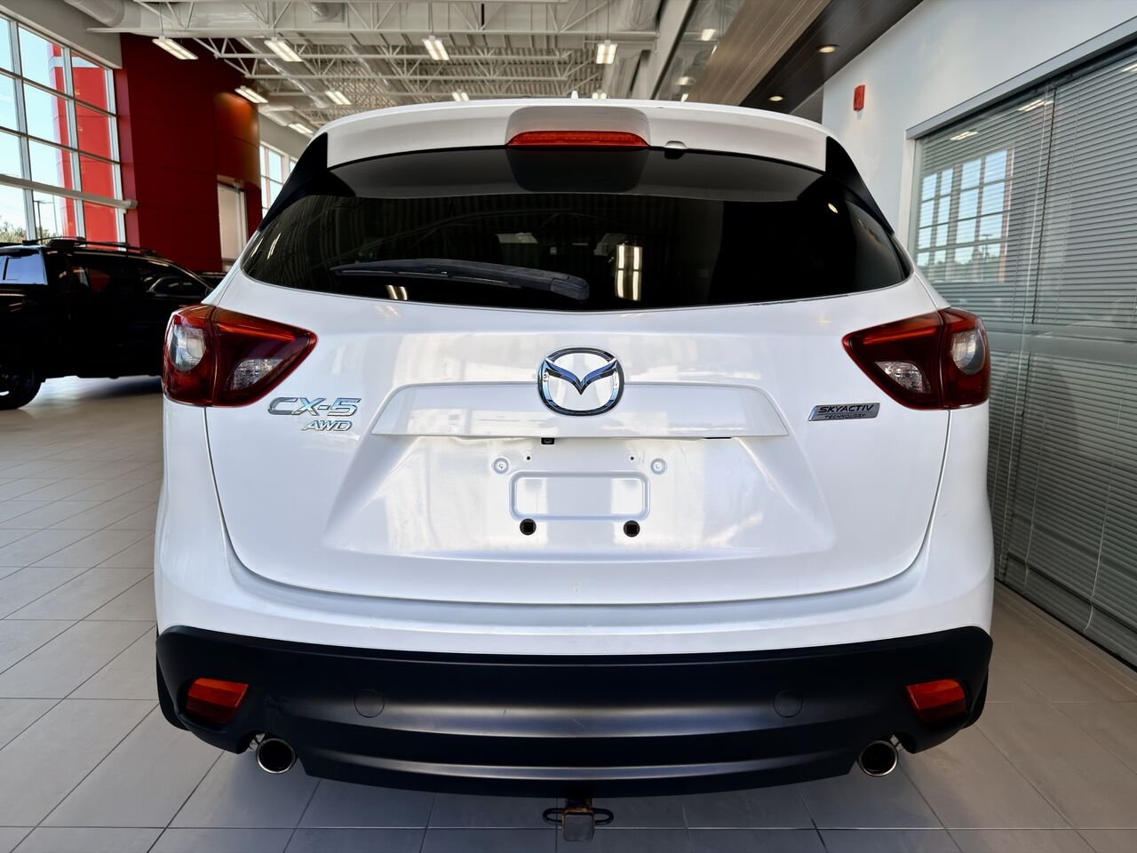 2016 Mazda CX-5 White Notre-Dame-des-Prairies - photo #8
