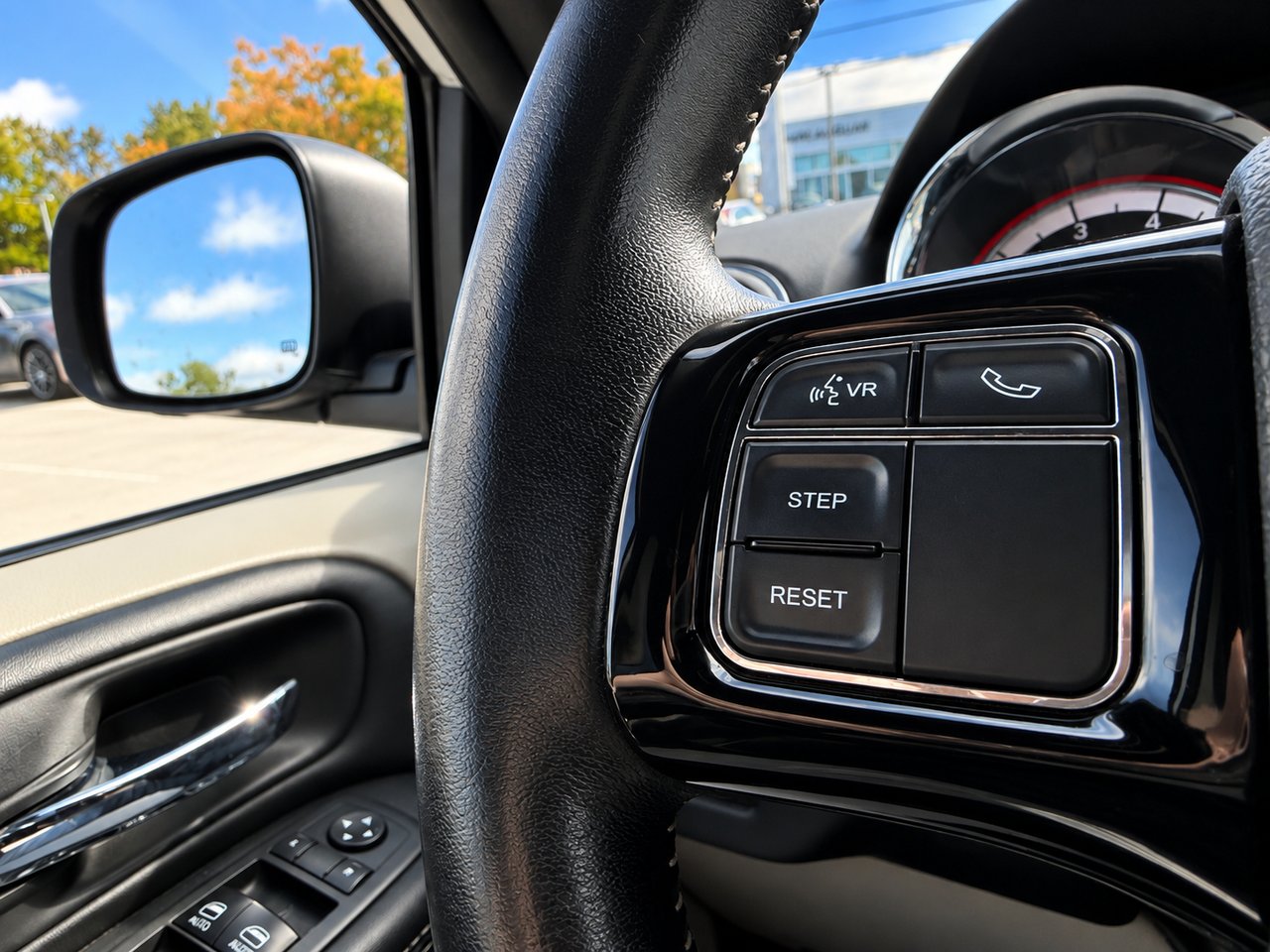 Dodge Grand Caravan SXT 2017 Blanc Châteauguay - photo #13