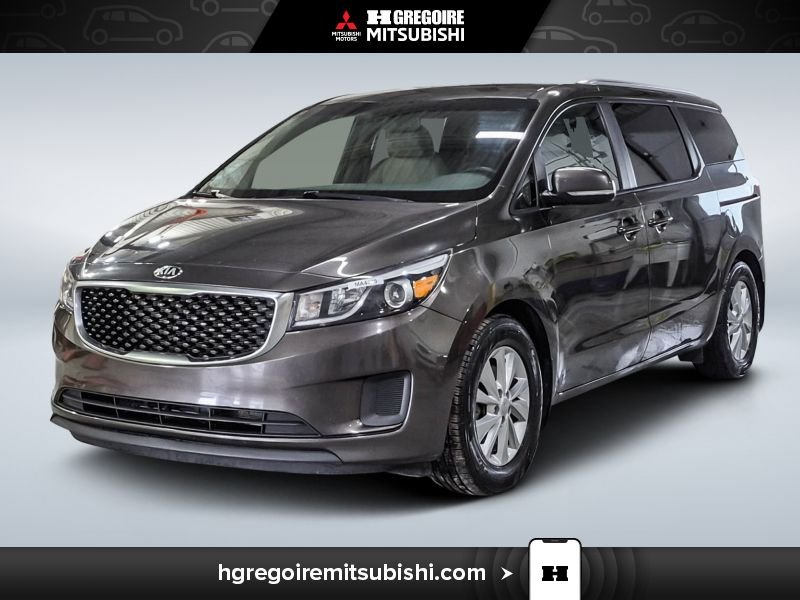 2017 Kia Sedona Grey Blainville - photo #2