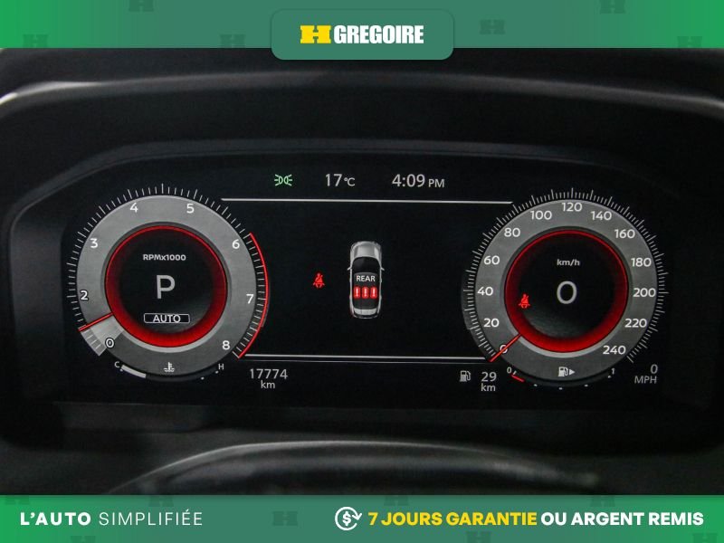Nissan Rogue 2025 Blanc Laval - photo #18