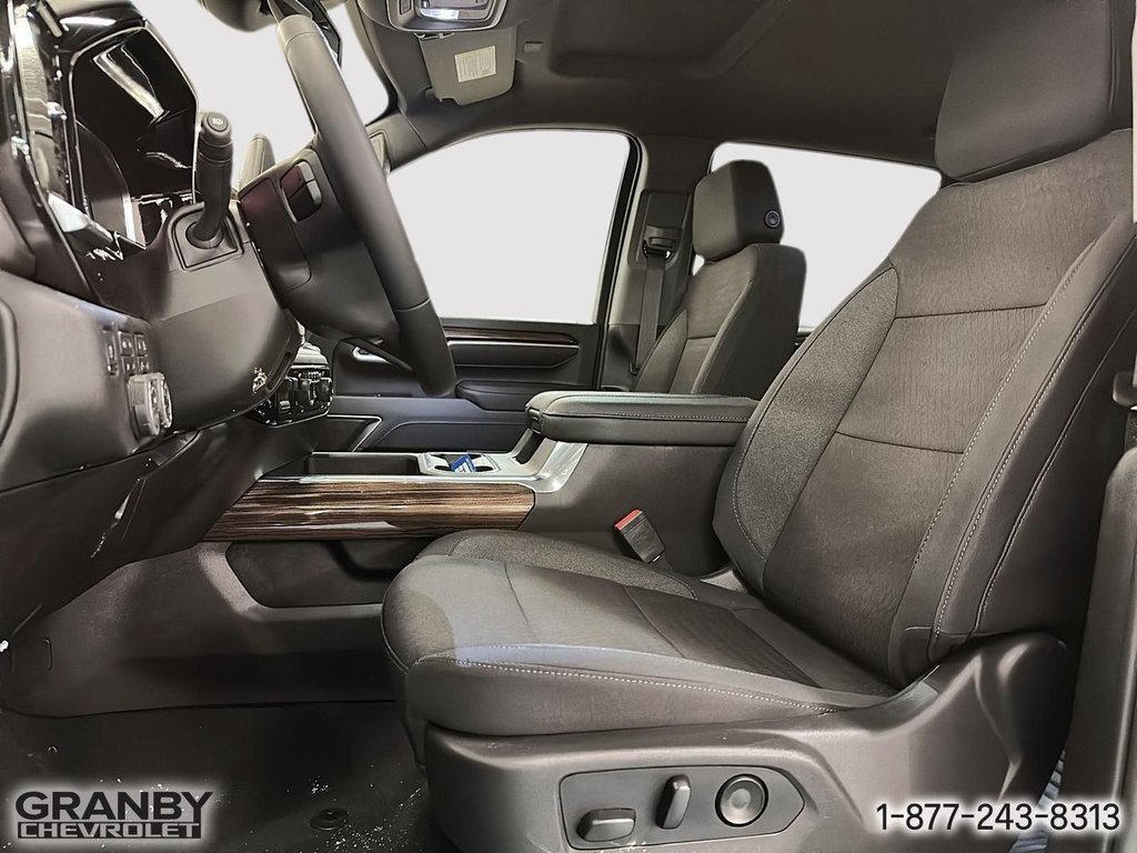 2026 CHEVROLET Silverado 2500HD K2500 HD SILVERADO CREW CAB LT STD/BOX DURAMAX (1LT) | E26-0197 BLACK Granby - photo #9