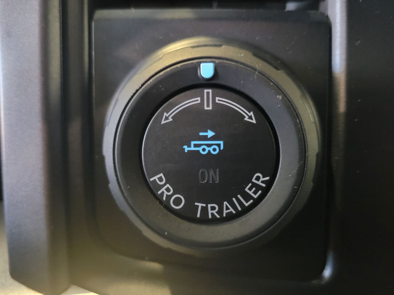 2023 Ford F-150 White  - photo #22