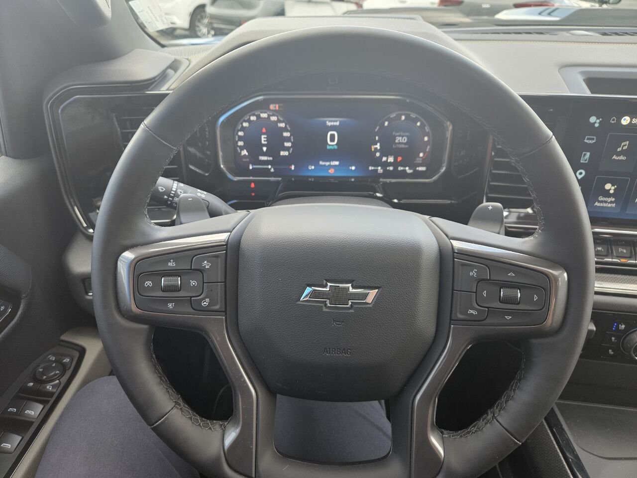 Chevrolet Silverado 1500 ZR2 cabine multiplace 4RM 147 po 2026 Bleu Thetford Mines - photo #9