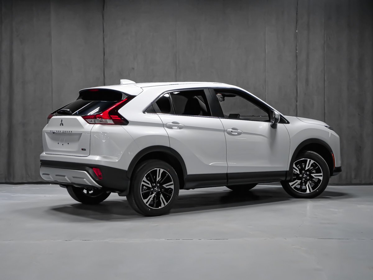 Mitsubishi Eclipse Cross SE 2026 Blanc diamant Montréal - photo #4