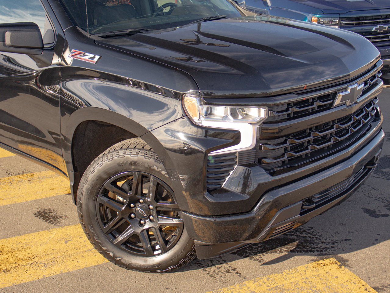 2025 Chevrolet Silverado 1500 4WD Crew Cab 147 RST Black Sherwood Park - photo #14