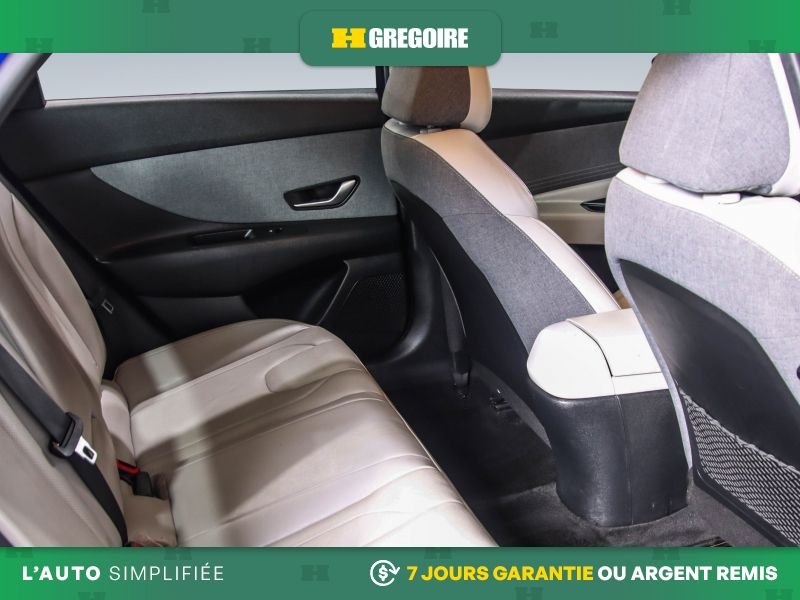Hyundai Elantra 729100 | LUXURY HYBRIDE AUTO A/C CUIR TOIT NAV CAM RECULE 2023 Bleu Laval - photo #27