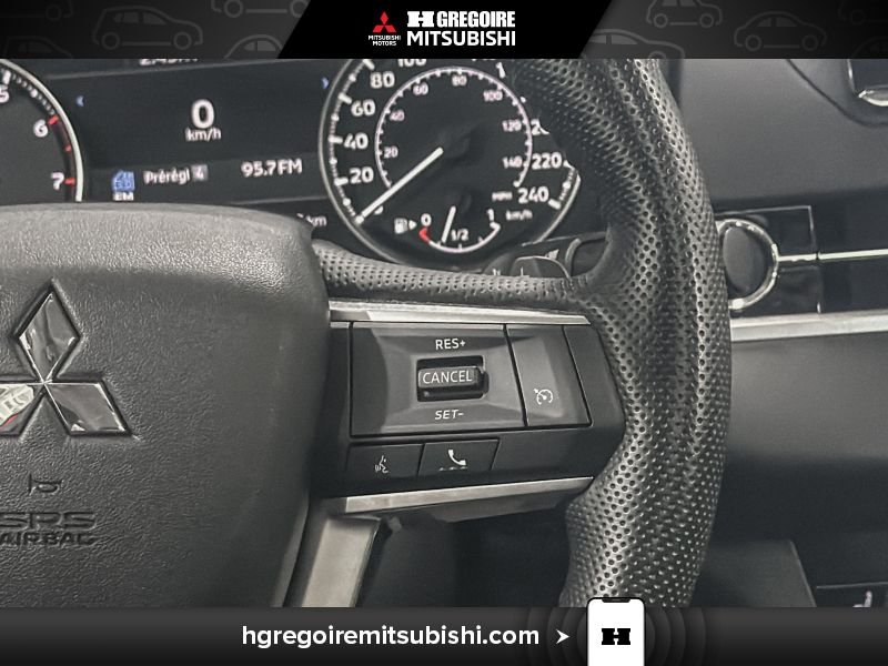 Mitsubishi Outlander 2024 Rouge Saint-Eustache - photo #20