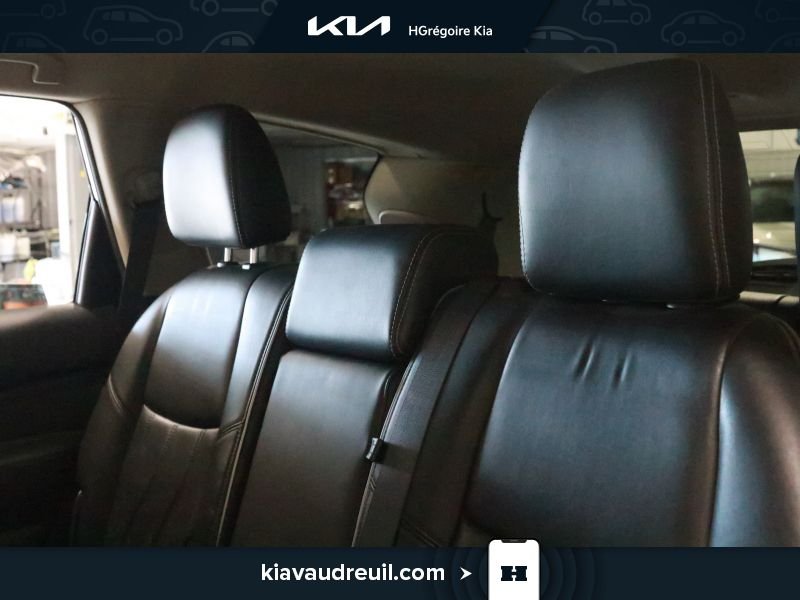 2016 Infiniti QX60 Black Blainville - photo #13
