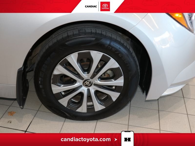 2025 Toyota Corolla Silver Saint-Eustache - photo #35