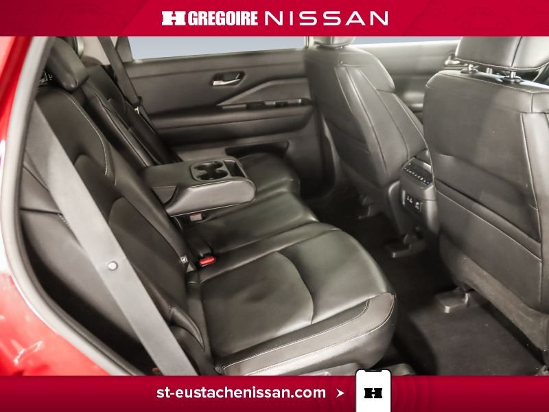 Nissan Pathfinder 2022 Rouge Saint-Eustache - photo #29