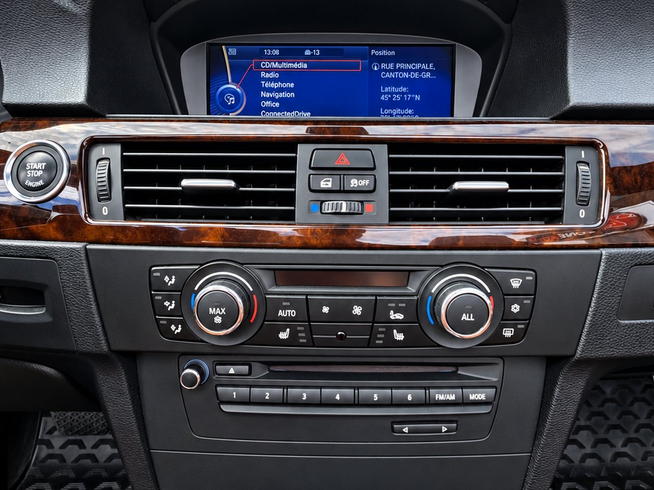 BMW 335i Convertible 2011 Blanc Granby - photo #25