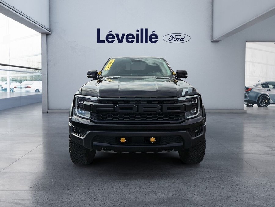 Ford Ranger Raptor ** UN PROPRIO ** BAS KILO ** CARFAX CLEAN ** TRES RARE ** 5 pi 2024 Noir