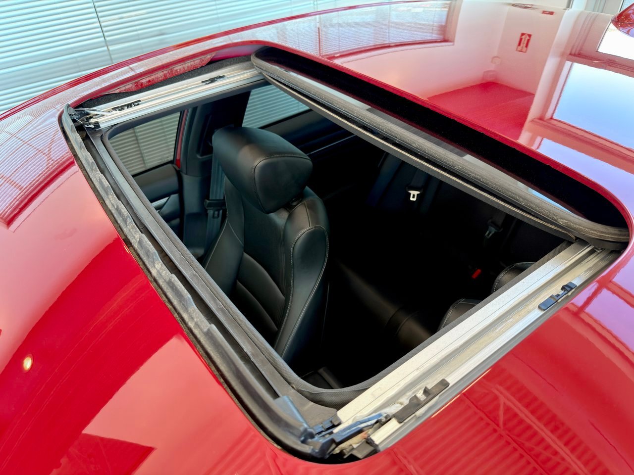 2019 Honda Accord Sedan Red Notre-Dame-des-Prairies - photo #8