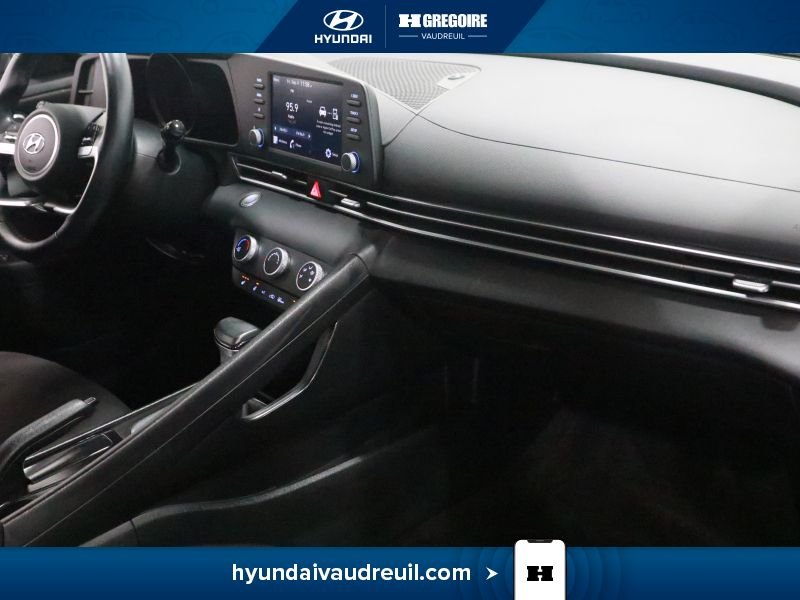 2022 Hyundai Elantra Blue Laval - photo #29