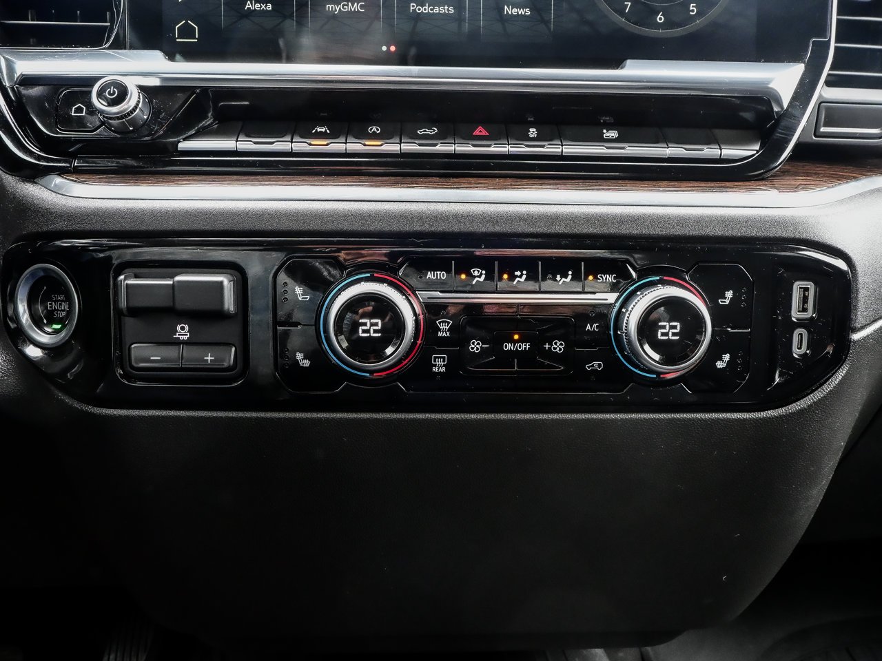 2024 GMC Sierra 1500 4WD Crew Cab 147 Elevation Black Sherwood Park - photo #25