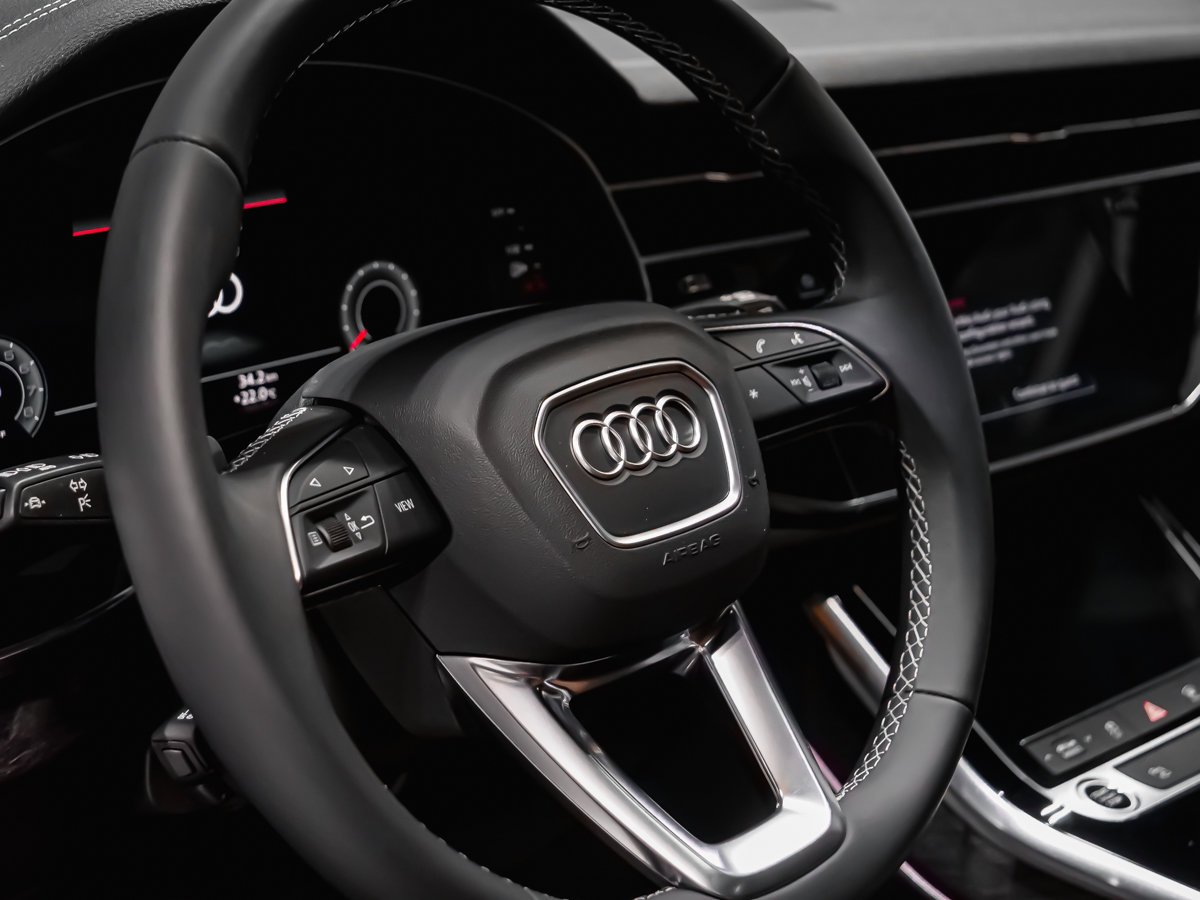 Audi Q7 S LINE 2026 Blanc Montréal - photo #10