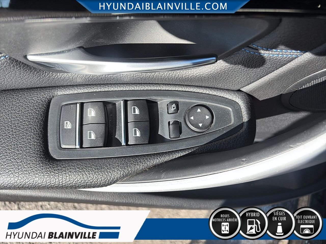 BMW Série 3 2018 Noir Blainville - photo #13