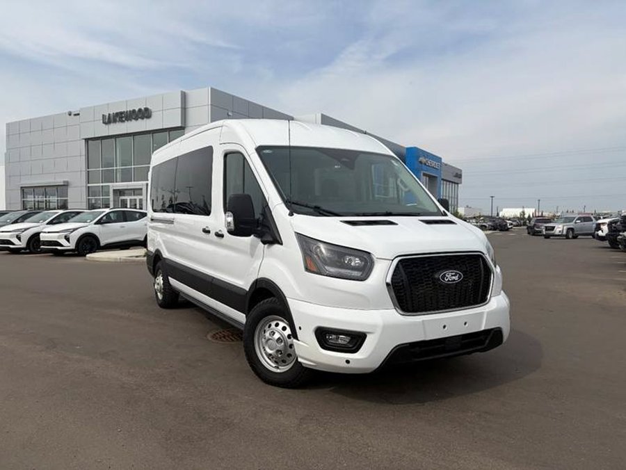 2026 Ford Transit Passenger Wagon 2026 White