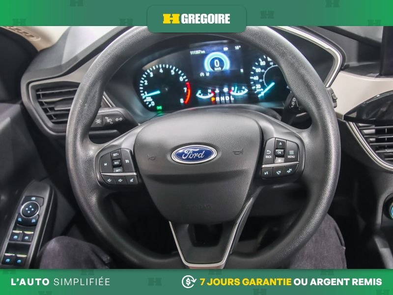 2020 Ford Escape Red Saint-Eustache - photo #17