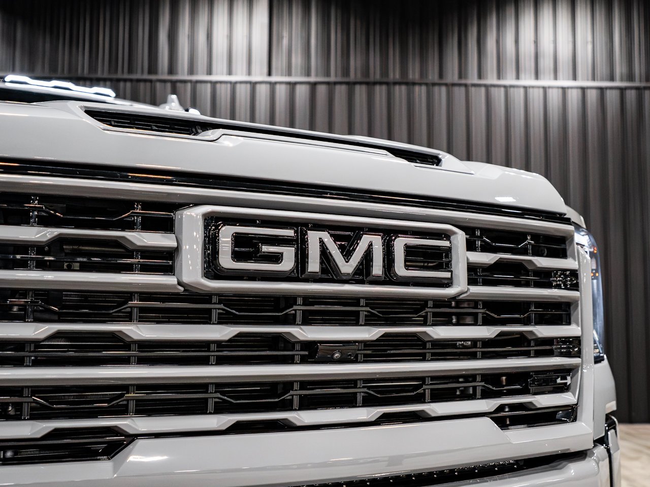 2024 GMC Sierra 2500HD 4WD Crew Cab 159 AT4 Grey Sherwood Park - photo #7