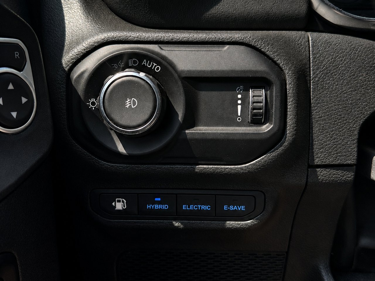 Jeep Wrangler 4xe 2023 Noir Granby - photo #22